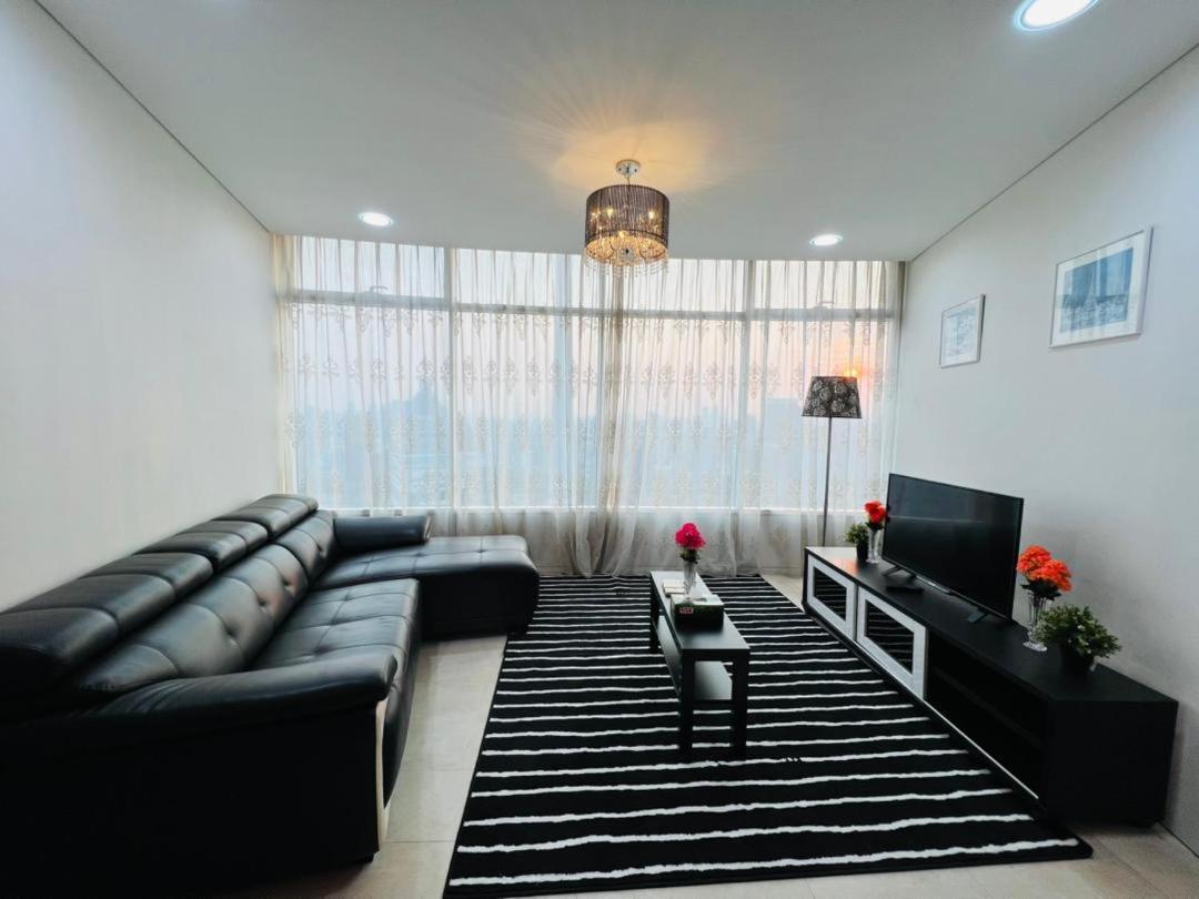 Vortex Suites Klcc By Moonlight Kuala Lumpur Eksteriør billede